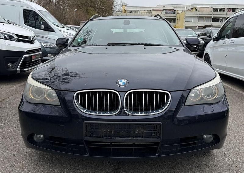 Gebraucht BMW 525 Advantage 218 PS (160 kW) 2007 Blau Limousine