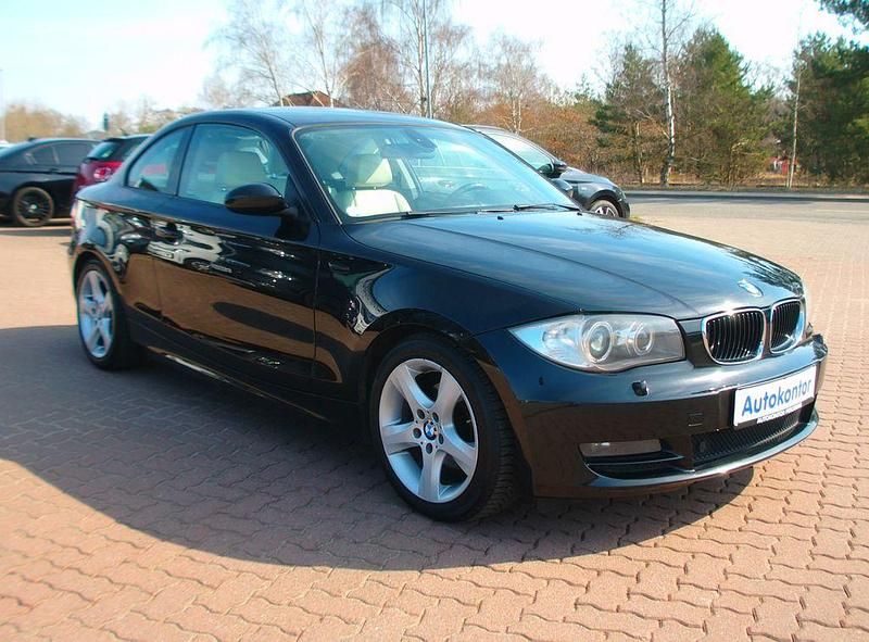Gebraucht BMW 120 Cabriolet Advantage 177 PS (130 kW) 2009 Schwarz Cabrio