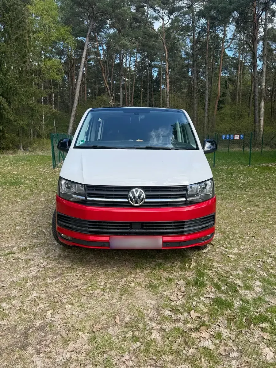 Gebraucht VW Multivan 170 PS (125 kW) 2016 Weiß Van / Kleinbus