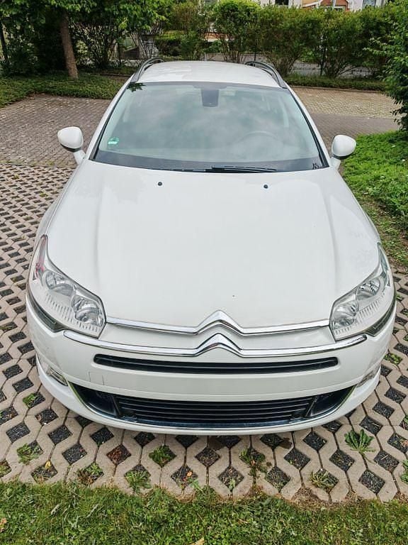 Weiß Gebraucht 2014 Citroën C5 Business Class Kombi | 6.500 € (Fairer Preis) - Bild 1/4