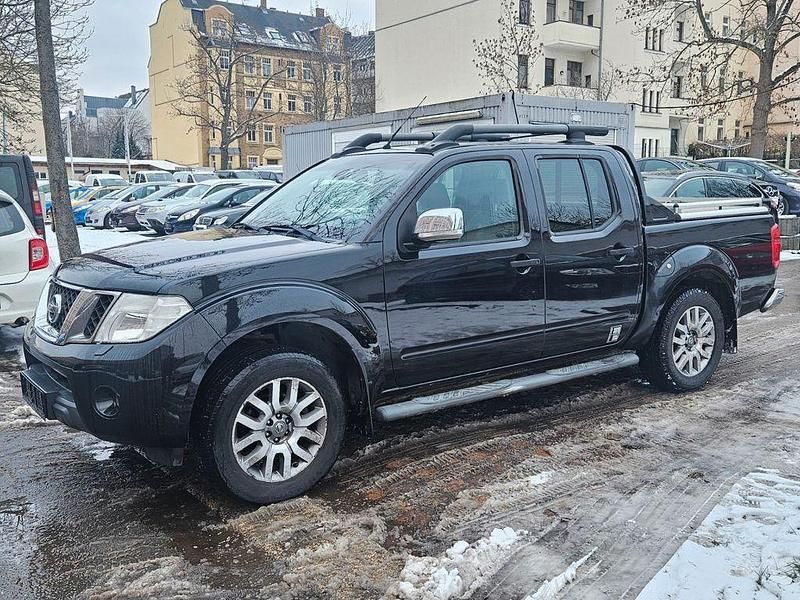 Schwarz Gebraucht 2014 Nissan Navara Abholung | 12.500 € (Fairer Preis) - Bild 1/4