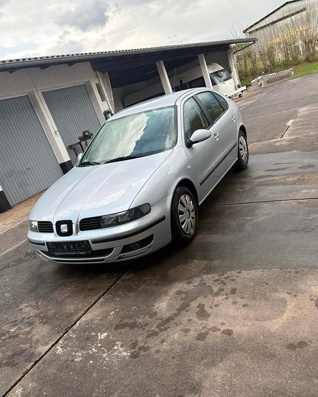 Silber Gebraucht 2005 Seat Leon Kleinwagen | 1.999 € (Fairer Preis) - Bild 1/4