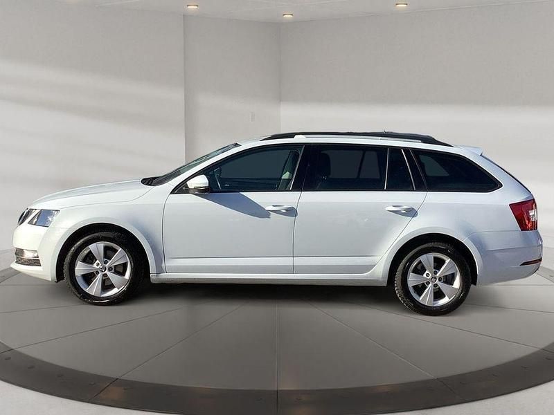 Gebraucht Skoda Octavia Style 116 PS (85 kW) 2019 Weiß Kombi
