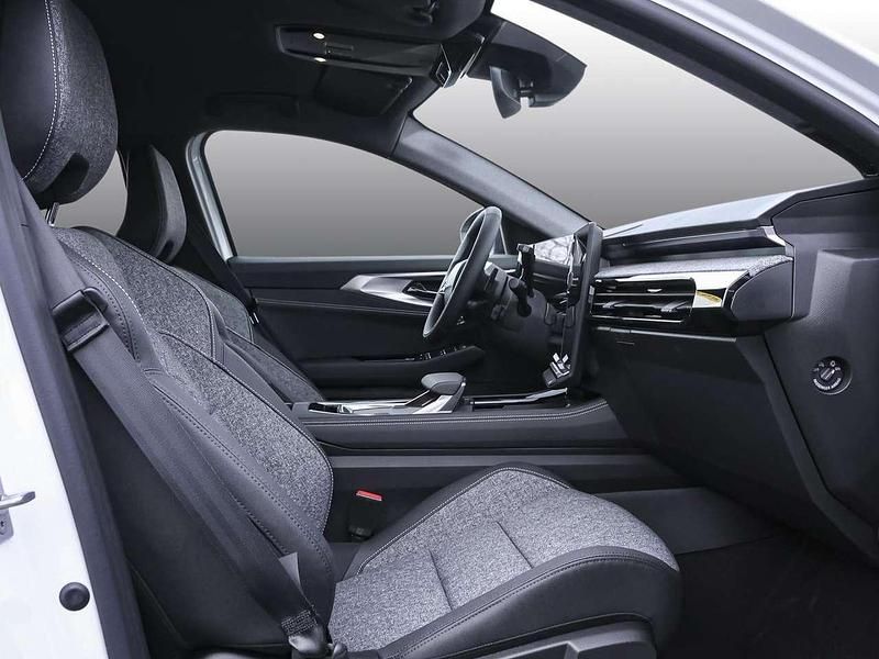 Gebraucht Renault Austral Techno 148 PS (108 kW) 2026 Perlmuttweiß metallic SUV