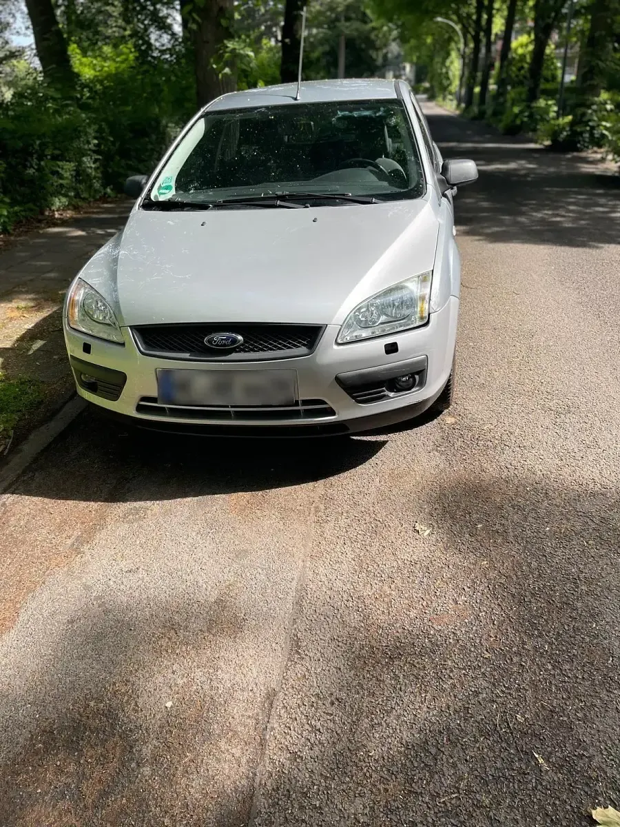 Gebraucht Ford Focus 101 PS (74 kW) 2005 Silber Kombi