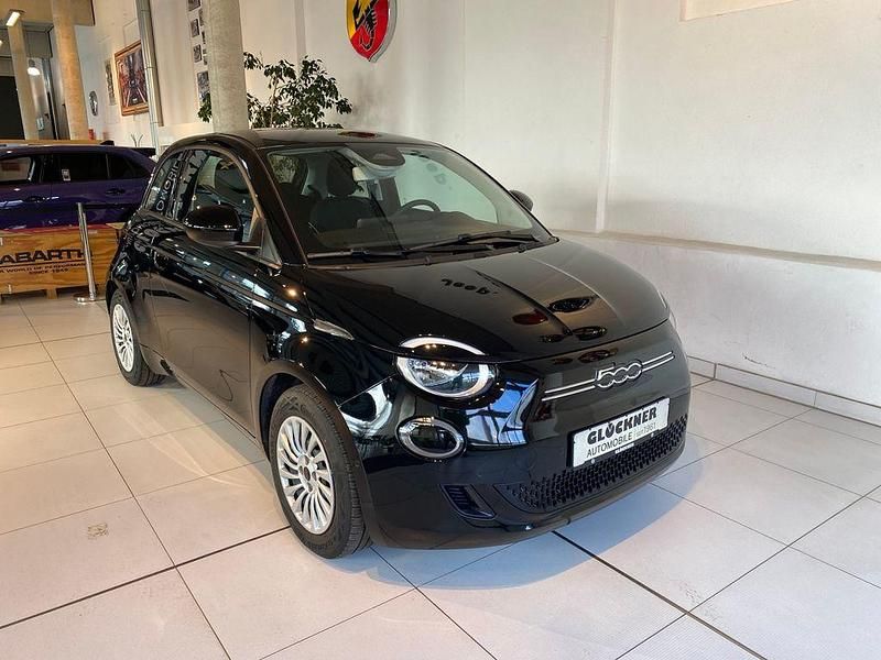 Gebraucht Fiat 500e 86 kW (118 PS) 2023 Schwarz Kleinwagen