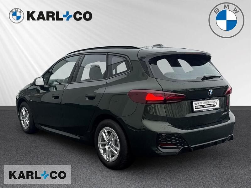 Gebraucht BMW 218 Active Tourer Efficient Dynamics 136 PS (100 kW) 2025 Gruen Van / Kleinbus