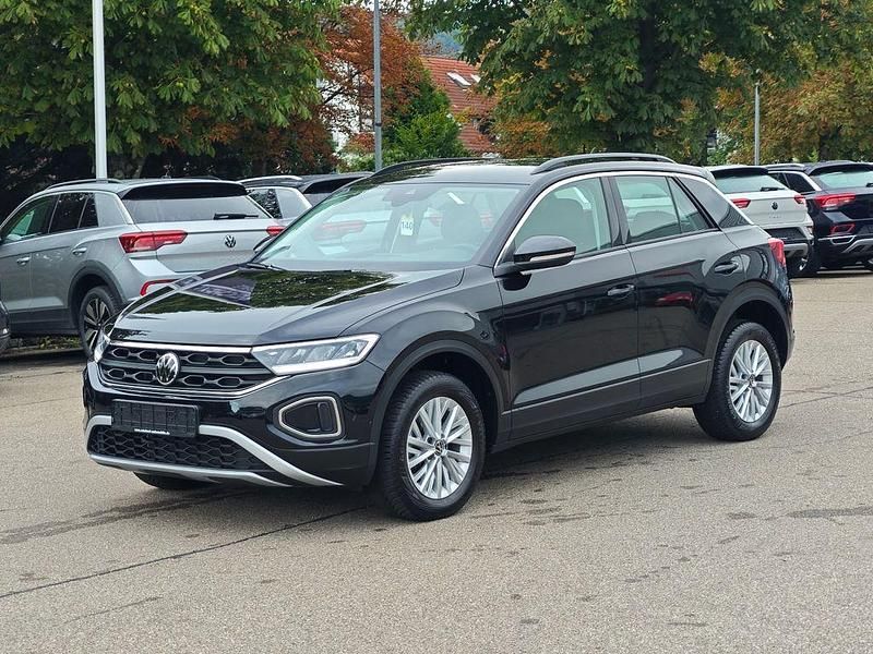 Schwarz Gebraucht 2024 VW T-Roc Life SUV | 24.400 € (Fairer Preis) - Bild 1/4