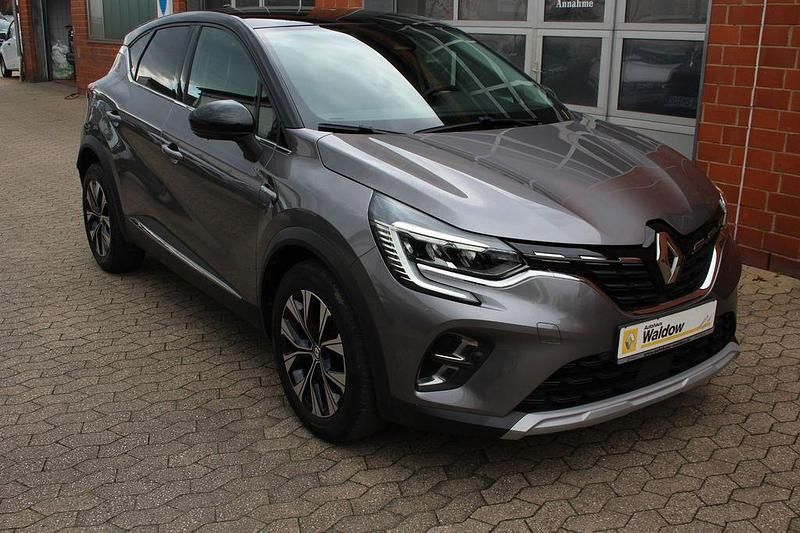 Gebraucht Renault Captur Techno 140 PS (102 kW) 2023 Grau SUV