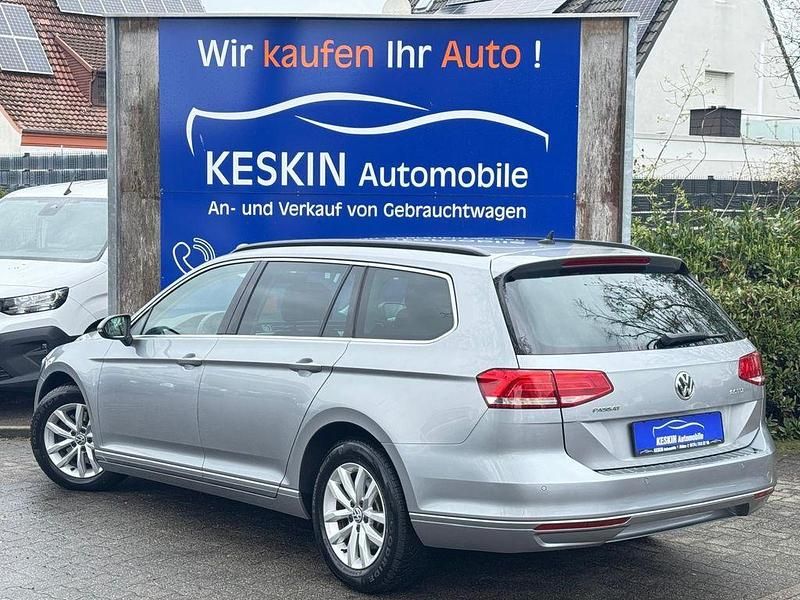 Gebraucht VW Passat 150 PS (110 kW) 2018 Silber Kombi