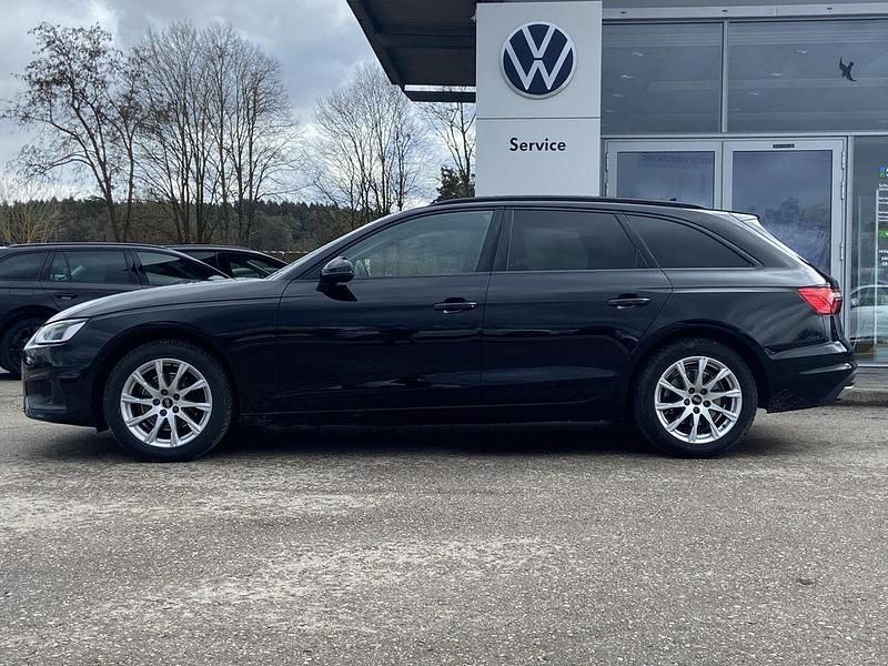 Gebraucht Audi A4 150 PS (110 kW) 2022 Schwarz Kombi