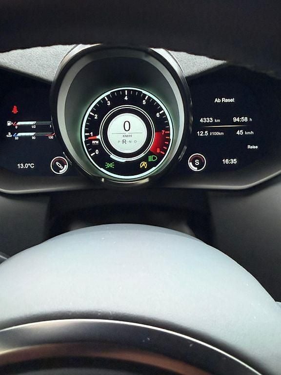 Gebraucht Aston Martin V8 Vantage 536 PS (394 kW) 2022 Grün