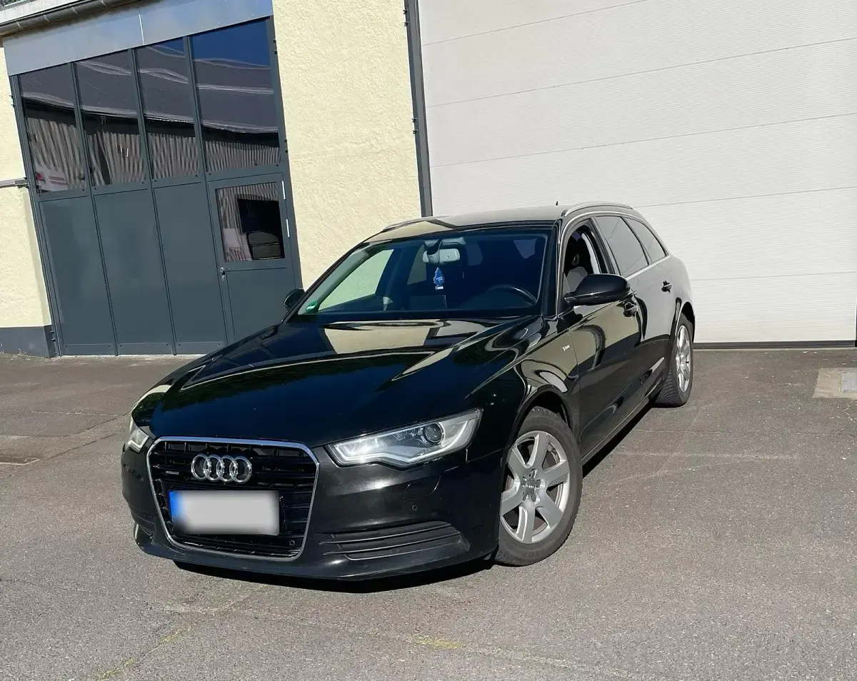 Gebraucht Audi A6 245 PS (180 kW) 2013 Schwarz Kombi