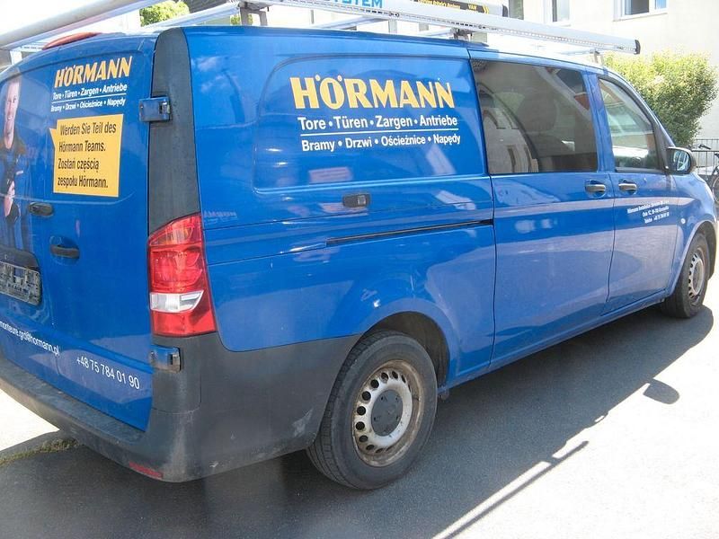 Gebraucht Mercedes Vito 163 PS (119 kW) 2019 Blau Van