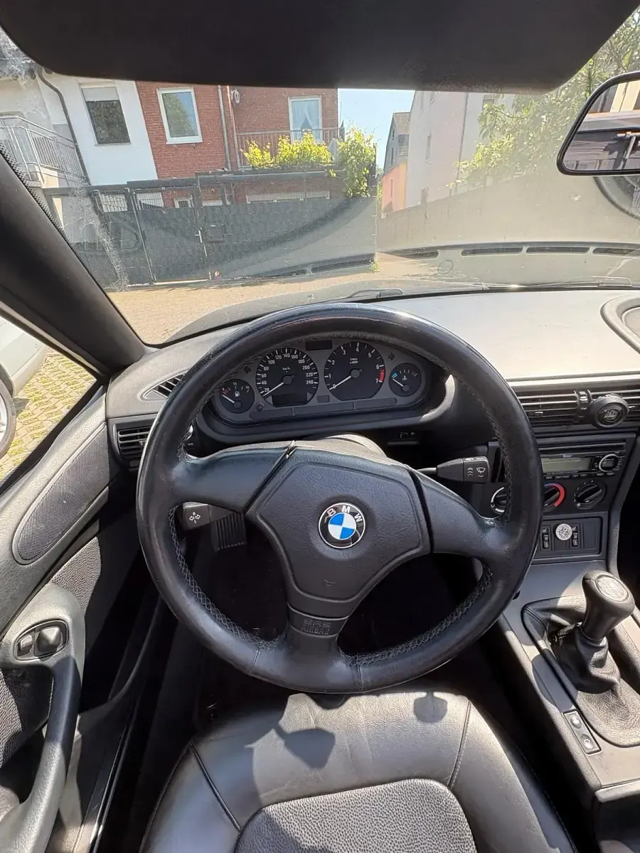 Gebraucht BMW Z3 140 PS (102 kW) 1997 Schwarz Cabrio