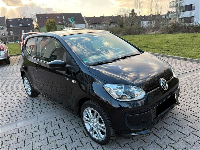 Gebraucht VW up! Cup 75 PS (55 kW) 2014 Schwarz Kleinwagen