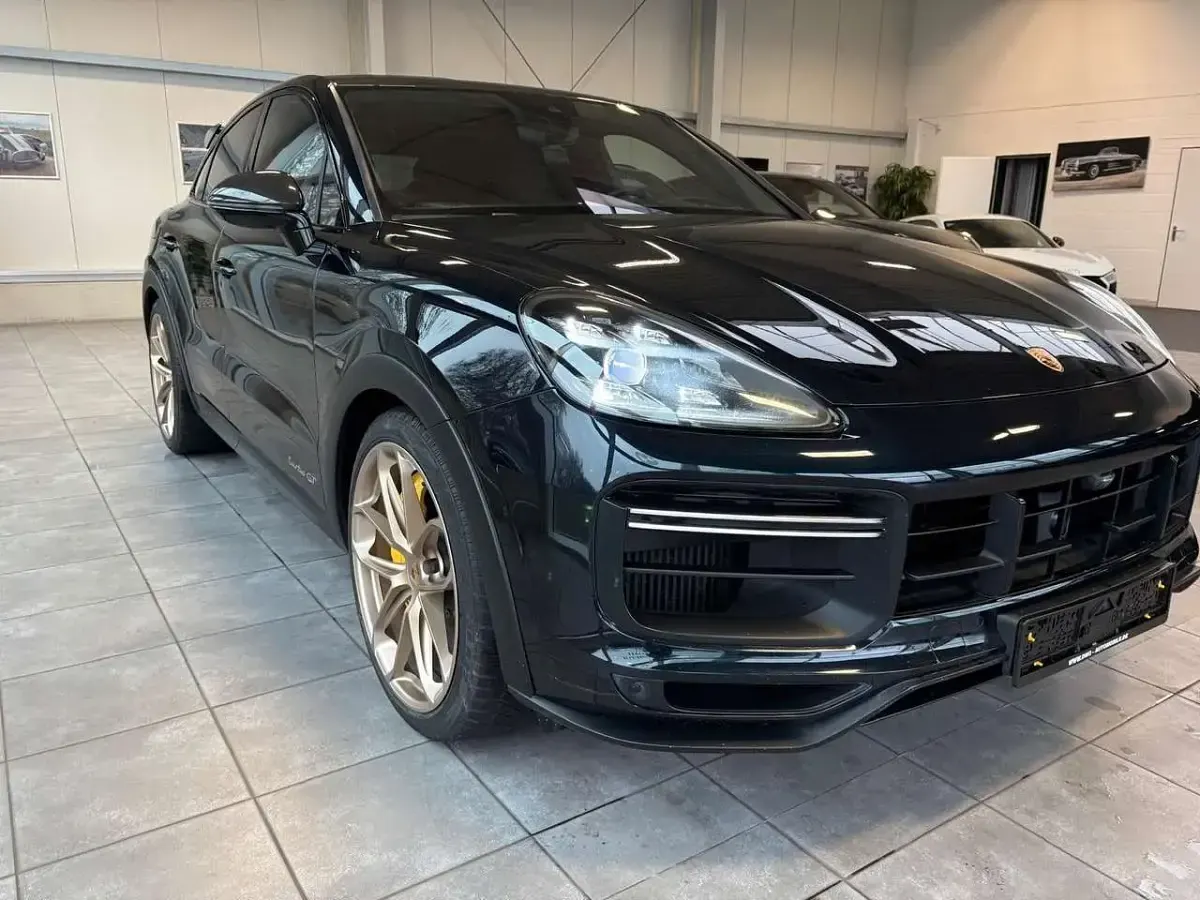 Gebraucht Porsche Cayenne Coupe 640 PS (470 kW) 2022 Moonlight blue Coupé