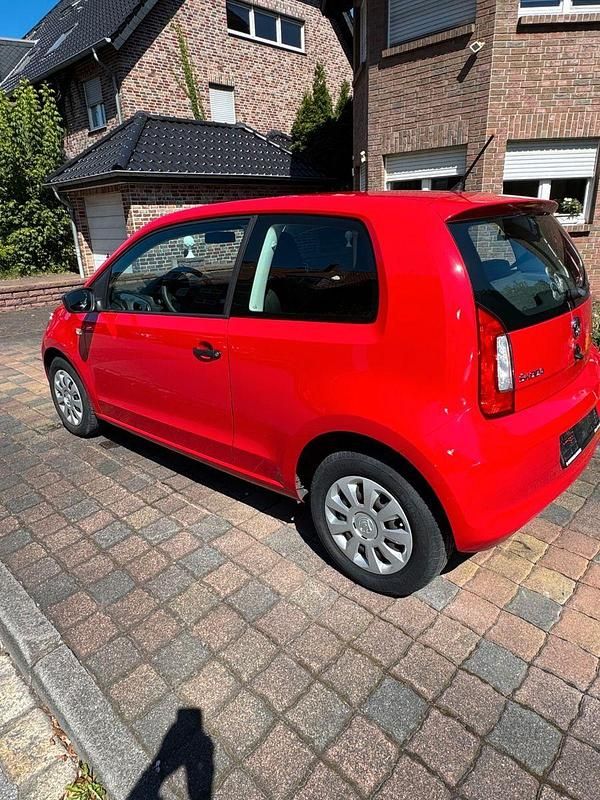 Rot Gebraucht 2017 Skoda Citigo Cool Edition Kleinwagen | 6.599 € (Guter Preis) - Bild 1/4