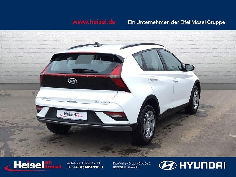 Neu Hyundai Bayon Select 101 PS (74 kW) 2025 Weiß SUV