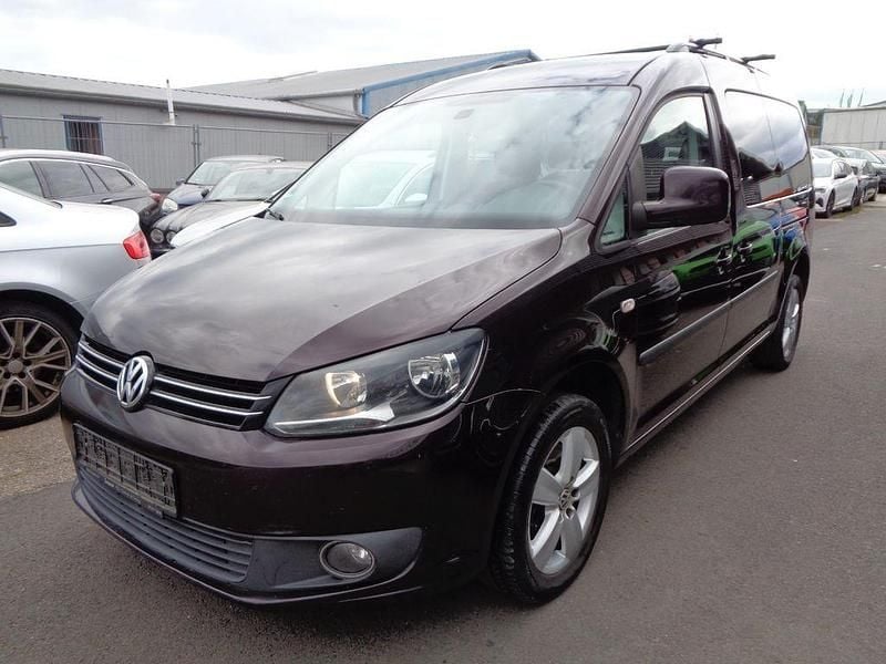 Schwarz Gebraucht 2013 VW Caddy Maxi Comfortline Van / Kleinbus | 9.499 € (Etwas zu teuer) - Bild 1/4
