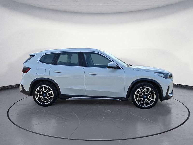 Gebraucht BMW iX1 xLine 230 kW (313 PS) 2022 Weiß SUV