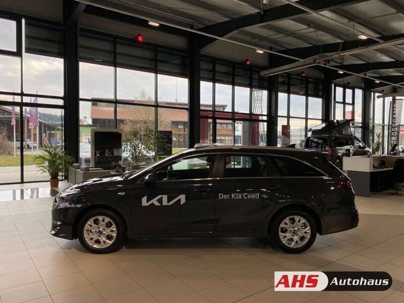 Gebraucht Kia Ceed Sportswagon Vision 136 PS (100 kW) 2024 (h8g) dark penta metal m Kombi
