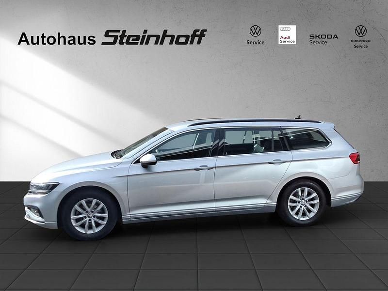 Gebraucht VW Passat 150 PS (110 kW) 2020 Silber Kombi