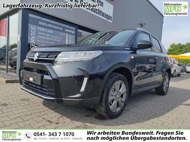 Schwarz Neu 2025 Suzuki Vitara Comfort+ SUV | 26.590 € (Fairer Preis) - Bild 1/4