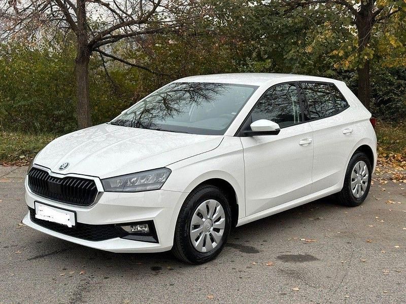 Neu Skoda Fabia Selection 80 PS (58 kW) 2025 Weiß Kleinwagen