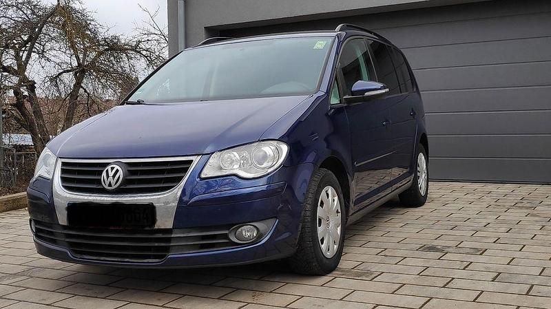 Gebraucht VW Touran Trendline 140 PS (102 kW) 2009 Blau Van / Kleinbus