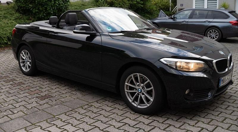 Gebraucht BMW 218 136 PS (100 kW) 2016 Schwarz Cabrio