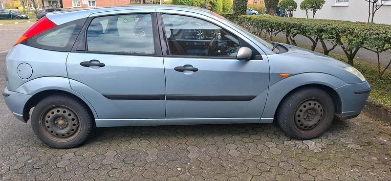 Gebraucht Ford Focus 101 PS (74 kW) 2004 Kleinwagen