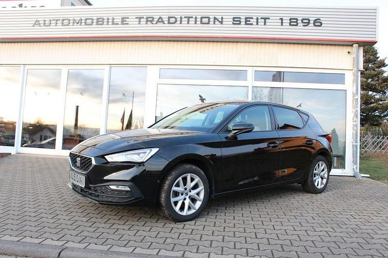 Schwarz Gebraucht 2020 Seat Leon Limousine | 17.990 € (Etwas zu teuer) - Bild 1/4