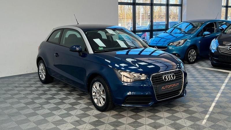 Gebraucht Audi A1 Attraction 86 PS (63 kW) 2011 Blau Kleinwagen