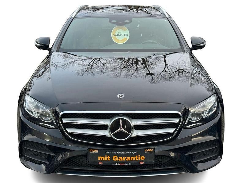 Gebraucht Mercedes E350 AMG line 258 PS (189 kW) 2018 Schwarz Limousine