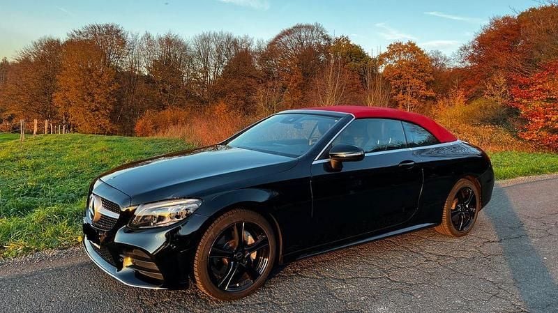 Schwarz Gebraucht 2020 Mercedes C200 AMG Cabrio | 32.500 € (Guter Preis) - Bild 1/4