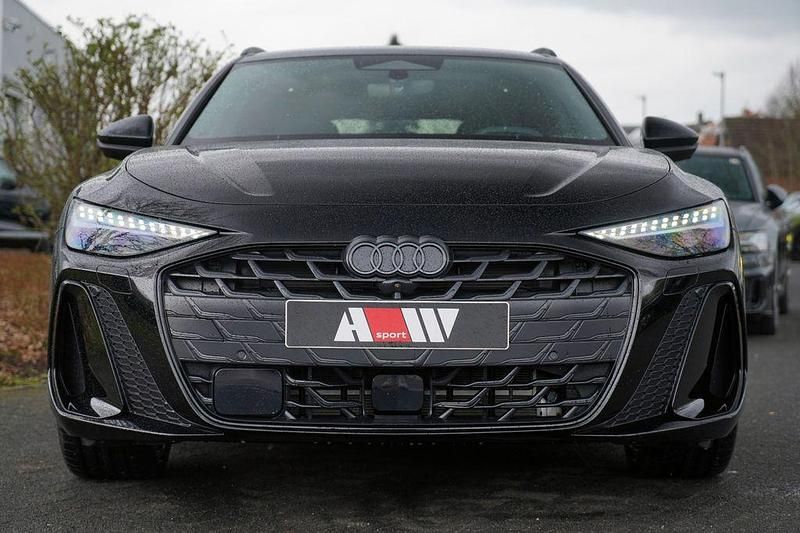 Neu Audi A6 Ambiente 252 PS (185 kW) 2026 Schwarz Kombi