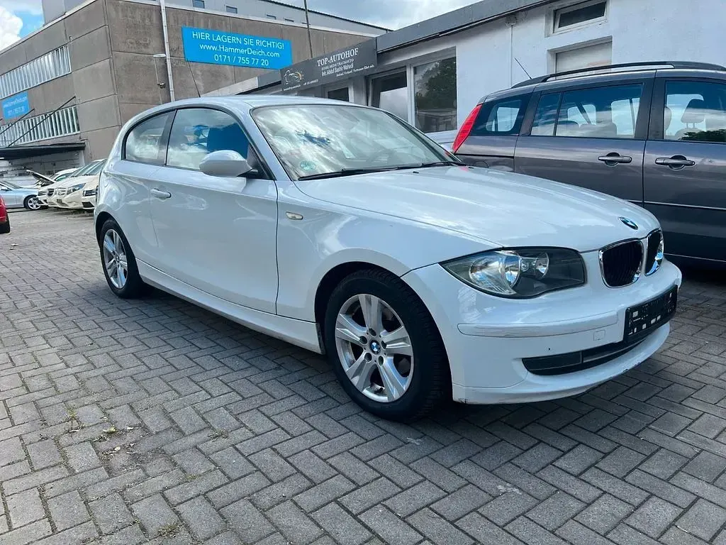 Gebraucht BMW 116 Advantage 122 PS (89 kW) 2008 Weiß Kleinwagen