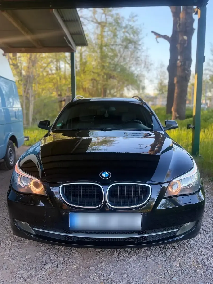 Second-hand BMW 520 Efficient Dynamics 177 CP (130 kW) 2010 Negru Break