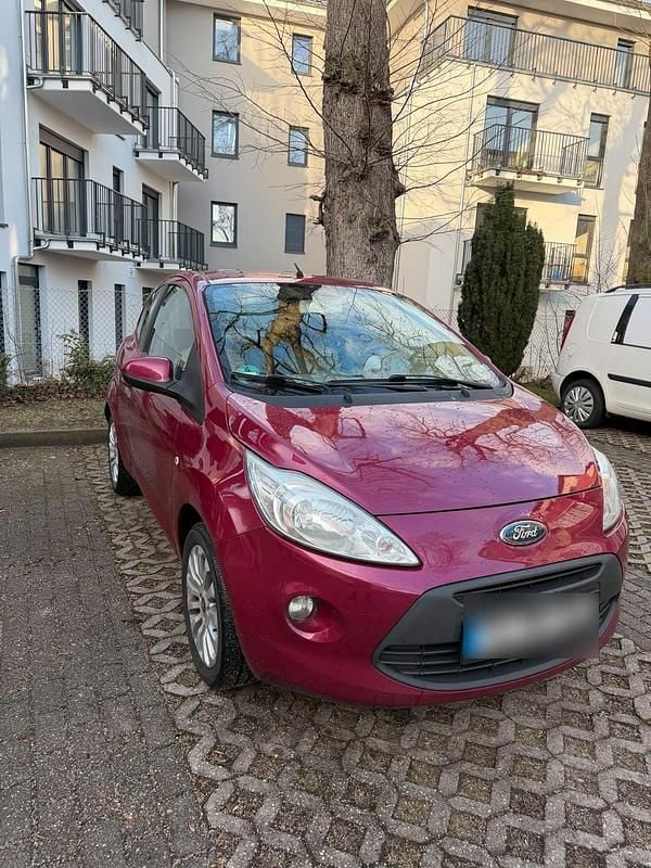 Gebraucht Ford Ka Titanium 69 PS (50 kW) 2009 Rot Kleinwagen