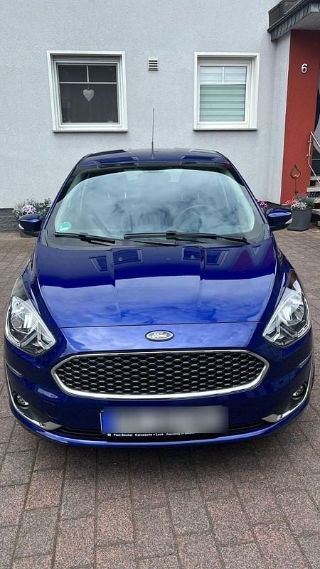Blau Gebraucht 2019 Ford Ka Plus Cool & Connect Kleinwagen | 7.999 € (Guter Preis) - Bild 1/4