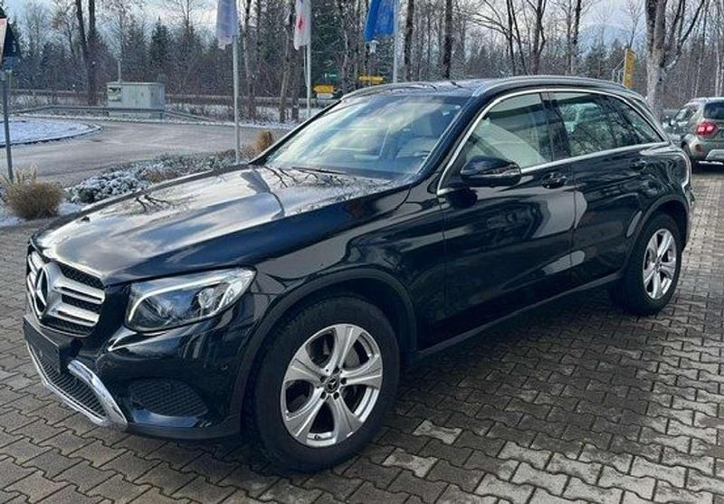 Gebraucht Mercedes GLC220 Exclusive 170 PS (125 kW) 2018 Obsidianschwarzmetallic SUV