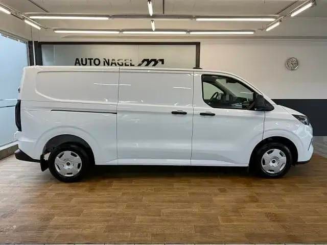 Gebraucht Ford Transit Custom Trend 170 PS (125 kW) 2024 Weiß Van