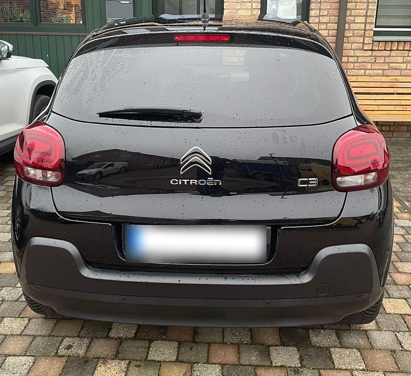Gebraucht Citroën C3 PureTech 82 PS (60 kW) 2018 Schwarz Kleinwagen