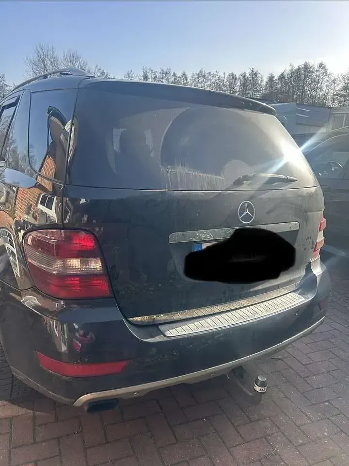 Gebraucht Mercedes ML320 224 PS (164 kW) 2008 SUV