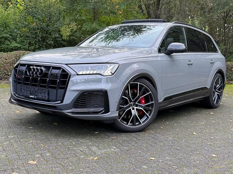 Gebraucht Audi SQ7 Competition 507 PS (372 kW) 2022 Grau SUV