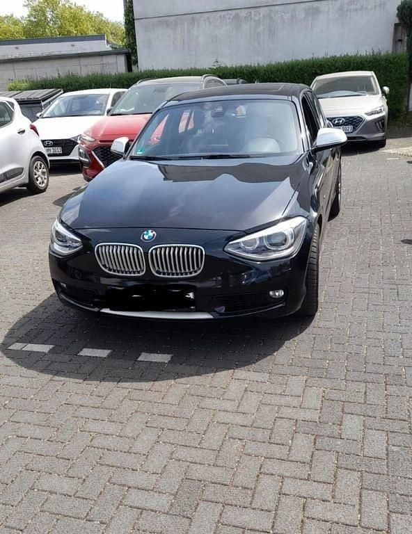 Gebraucht BMW 118 170 PS (125 kW) 2012 Schwarz Kleinwagen