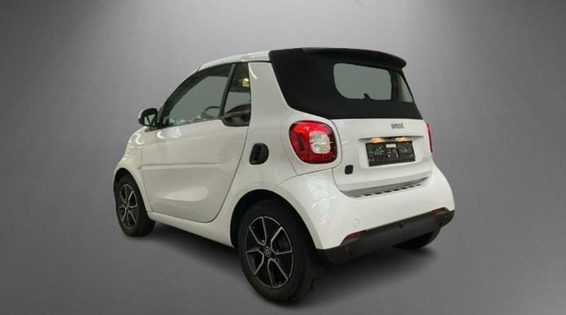 Gebraucht Smart ForTwo Electric Drive Premium 22 kW (30 PS) 2022 Weiß Cabrio