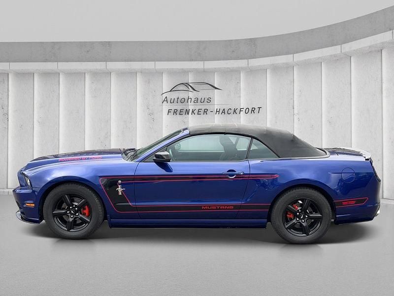 Gebraucht Ford Mustang Premium 309 PS (227 kW) 2012 Blau Cabrio