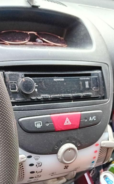 Gebraucht Toyota Aygo 68 PS (50 kW) 2009 Grau Kleinwagen